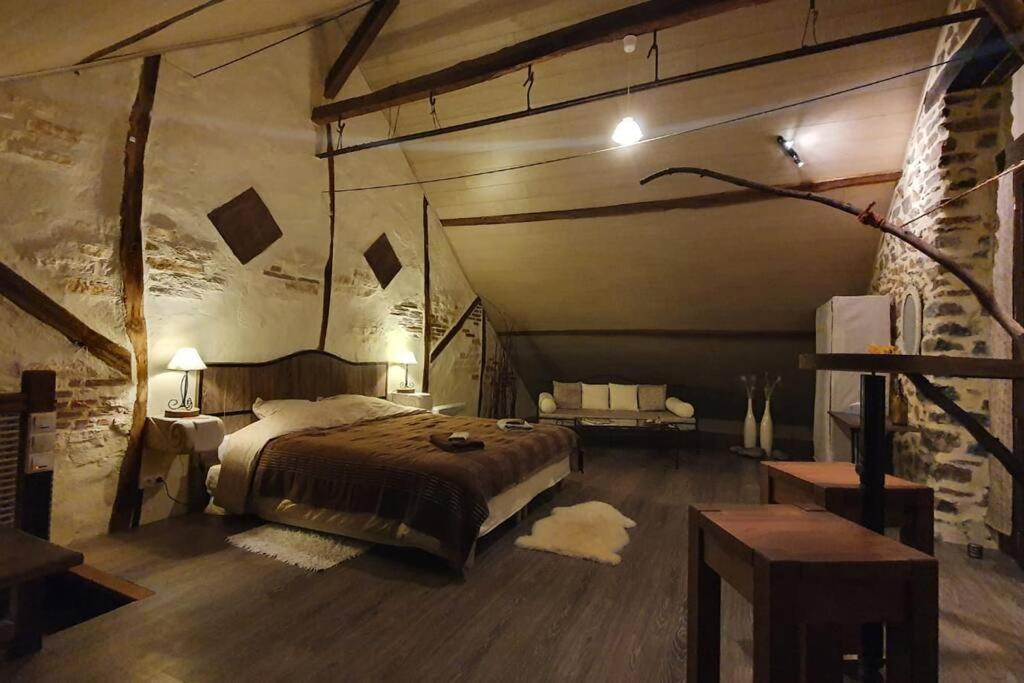 Unique Room With Great View In A Former Old Barn Troche Exterior foto